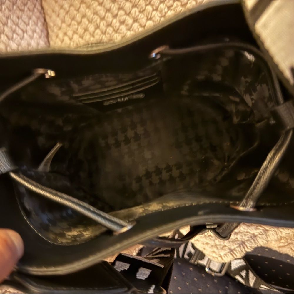 Karl Lagerfeld Black Bucket Bag with Pink Heart and Eiffel Tower Charms - Picture 5 of 5